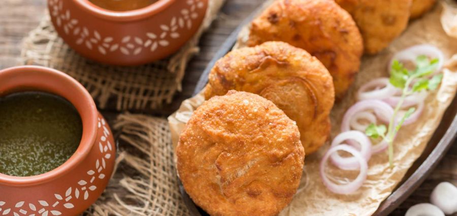 Pyaaz Kachori